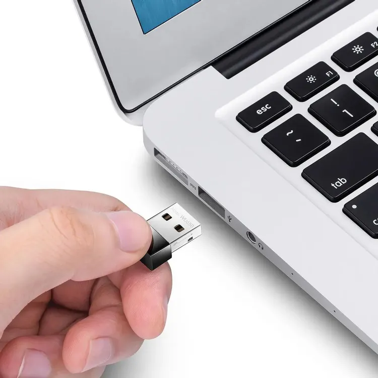 Сетевая карта WiFi Cudy WU650 (AC650); 633 Мбит/с; USB
