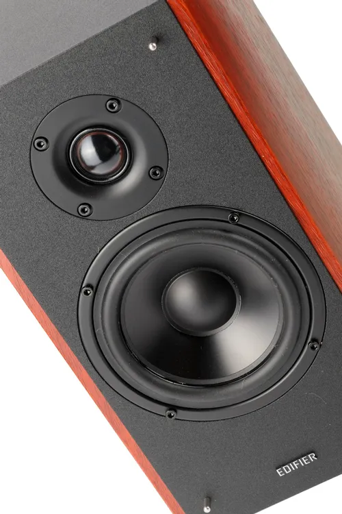 Акустическая система 2.0 Edifier R2000DB (Brown); 120 Вт; 50 - 20 000 Гц; MDF; BT; беспроводной пульт ДУ; S/PDIF (optical); регулятор на задней панели