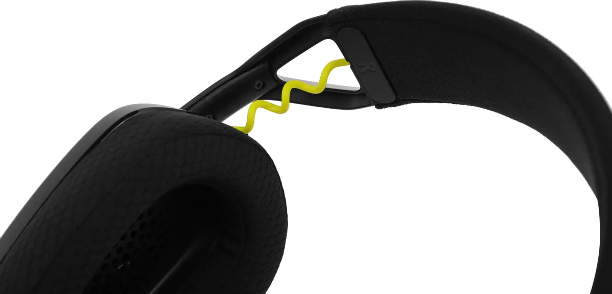 Гарнитура беспроводная Logitech G435 LIGHTSPEED Black & Neon Yellow (981-001053***); игровая; Bluetooth/2.4 Ггц; оголовье; 20 - 20 000 Гц; 45 Ом; встр