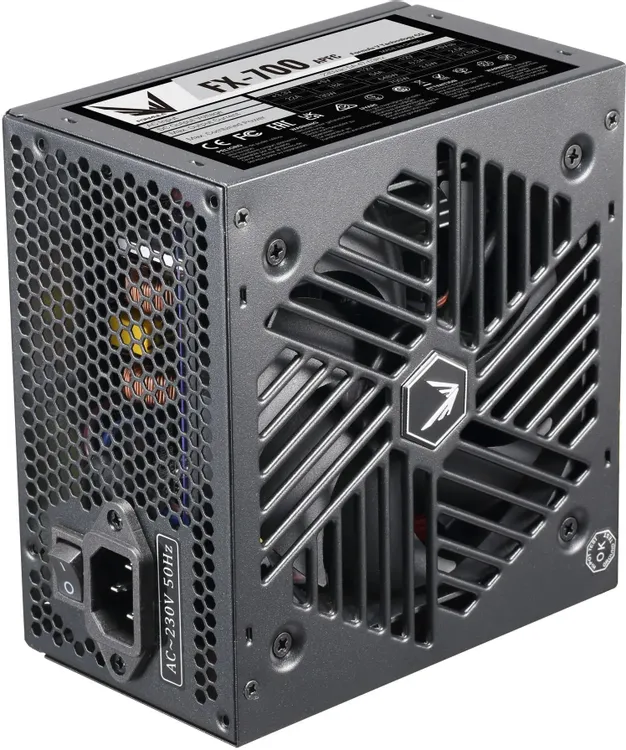 Блок питания 700 Вт Formula FX-700, черный, ATX, 1x24 pin, 2x4+4 pin, 2x6+2-pin, 7xSATA, 3xMolex, AFPC, 120 мм