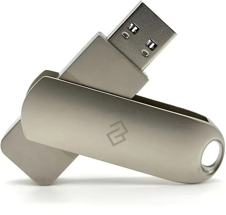 Накопитель USB-флэш 64 ГБ Digma DRIVE3 (DGFUM064A30SR); USB 3.0; ротатор; металлический корпуc; серебристый