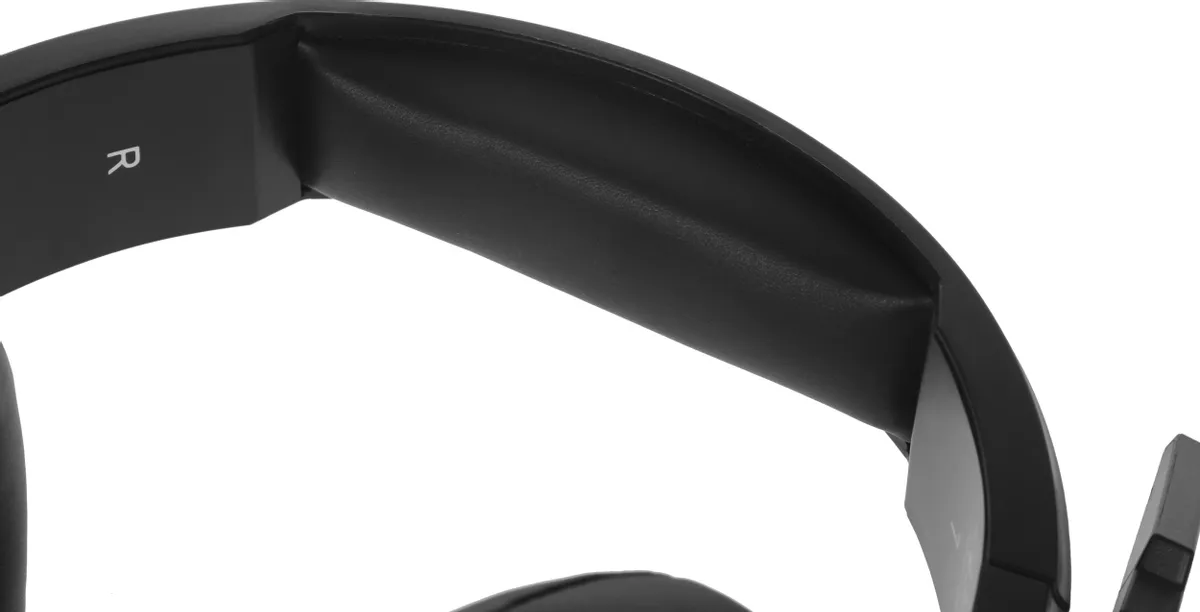 Гарнитура игровая Defender Shadow (64600***); оголовье (headband); 20 - 20 000 Гц; 32 Ом; 2 м; микрофон; регулятор громкости; 2 x 3,5 мм (mini-jack);