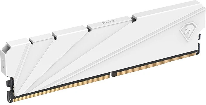 Модуль памяти DDR4 16 ГБ Netac SHADOW S 16GB White (NTSSD4P32SP-16W***); 25600 MБ/с; 3200 МГц; радиаторы; RET