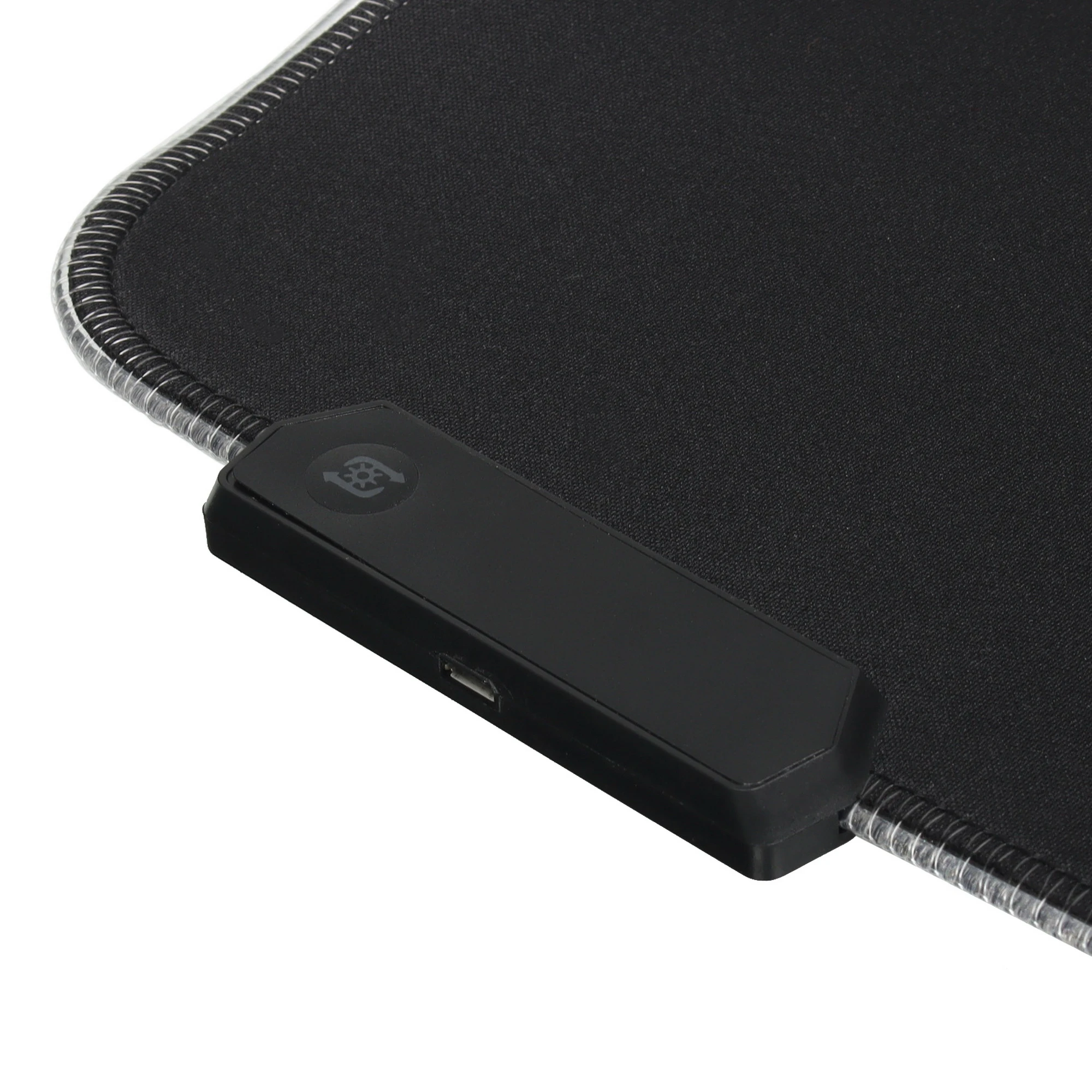 Коврик для мыши Defender BLACK XXL Light (50009***); ткань + резиновая основа; 780 х 300 х 4 мм; RGB подсветка; черный