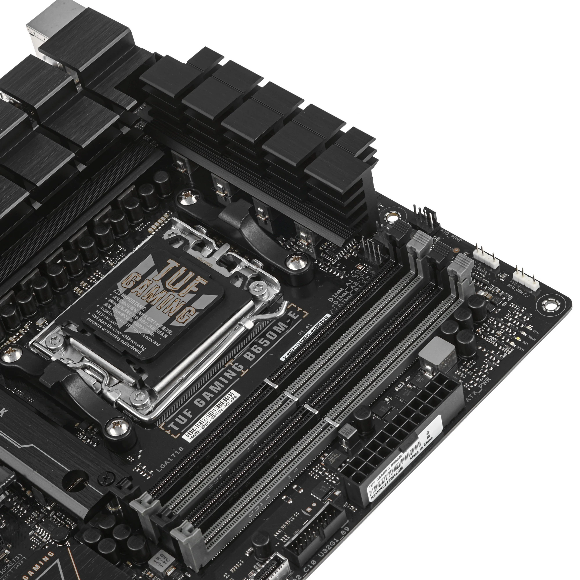 Материнская плата Asus TUF GAMING B650M-E; Socket AM5; mATX; AMD B650; 4хDDR5(7600); 1xPCI-E x16; 2xPCI-E x1; 1xHDMI; 2xDP; 4x(SATA 6Gb/s); Audio 8 ch