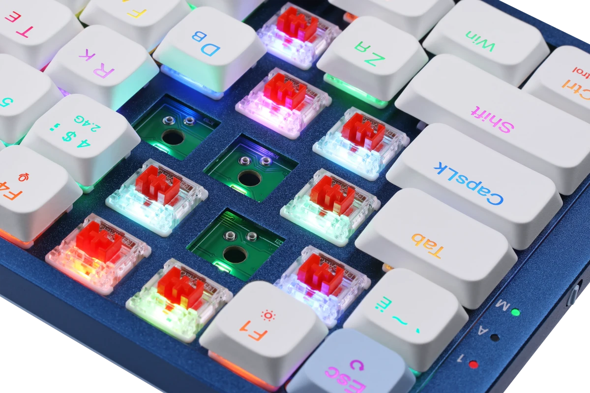 Клавиатура игровая Redragon Eva Pro (72369); USB + (BT/2.4 Ггц); механическая; 96 клавиш; 12 (+FN); RGB подсветка; встроенный аккумулятор; ENG\RUS; бе