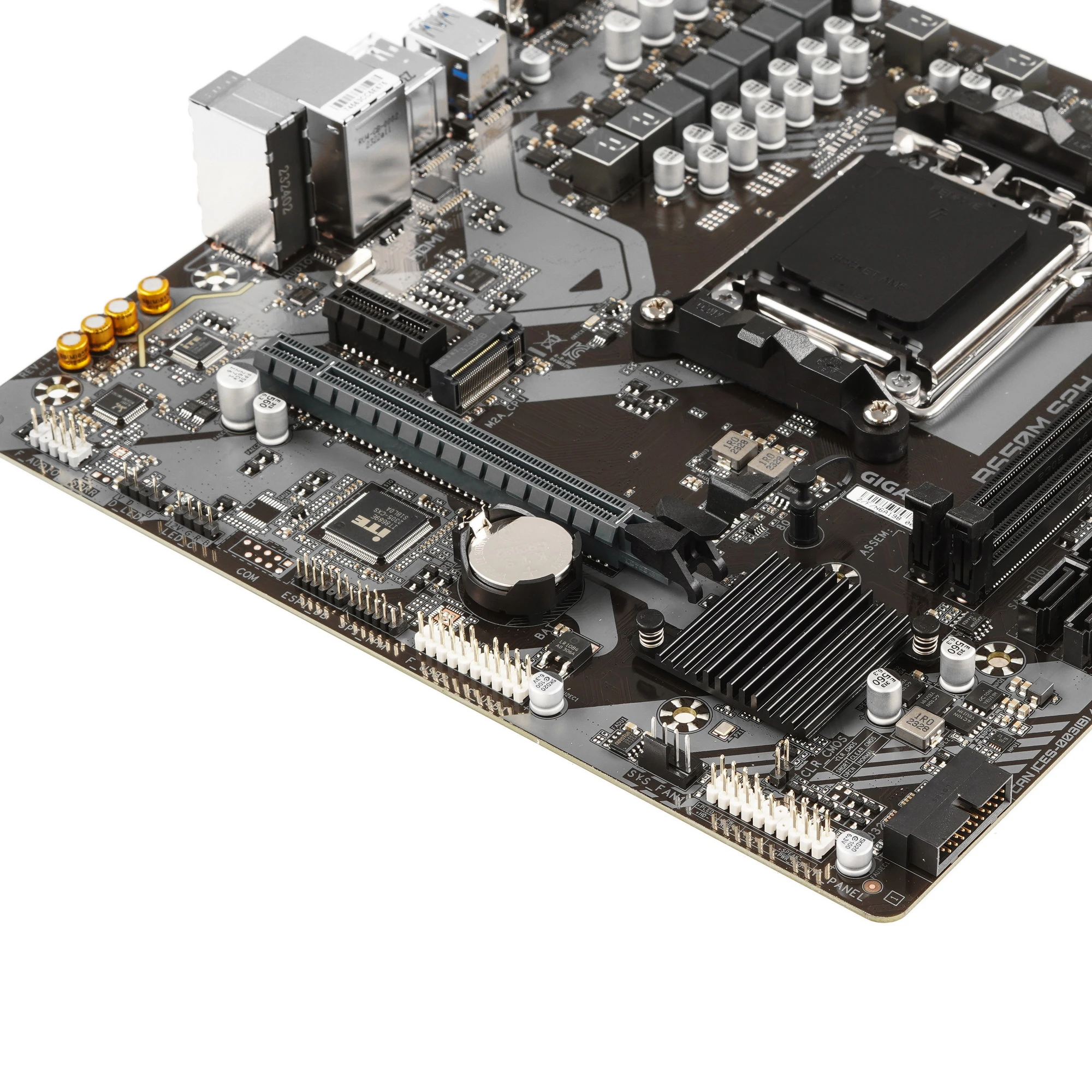 Материнская плата Gigabyte B650M S2H; Socket AM5; mATX; AMD A620; 4хDDR5(6400); 1xPCI-E x16; 1xPCI-E x1; 1xVGA; 1xHDMI; 1xDP 4(SATA 6Gb/s); Realtek 7.