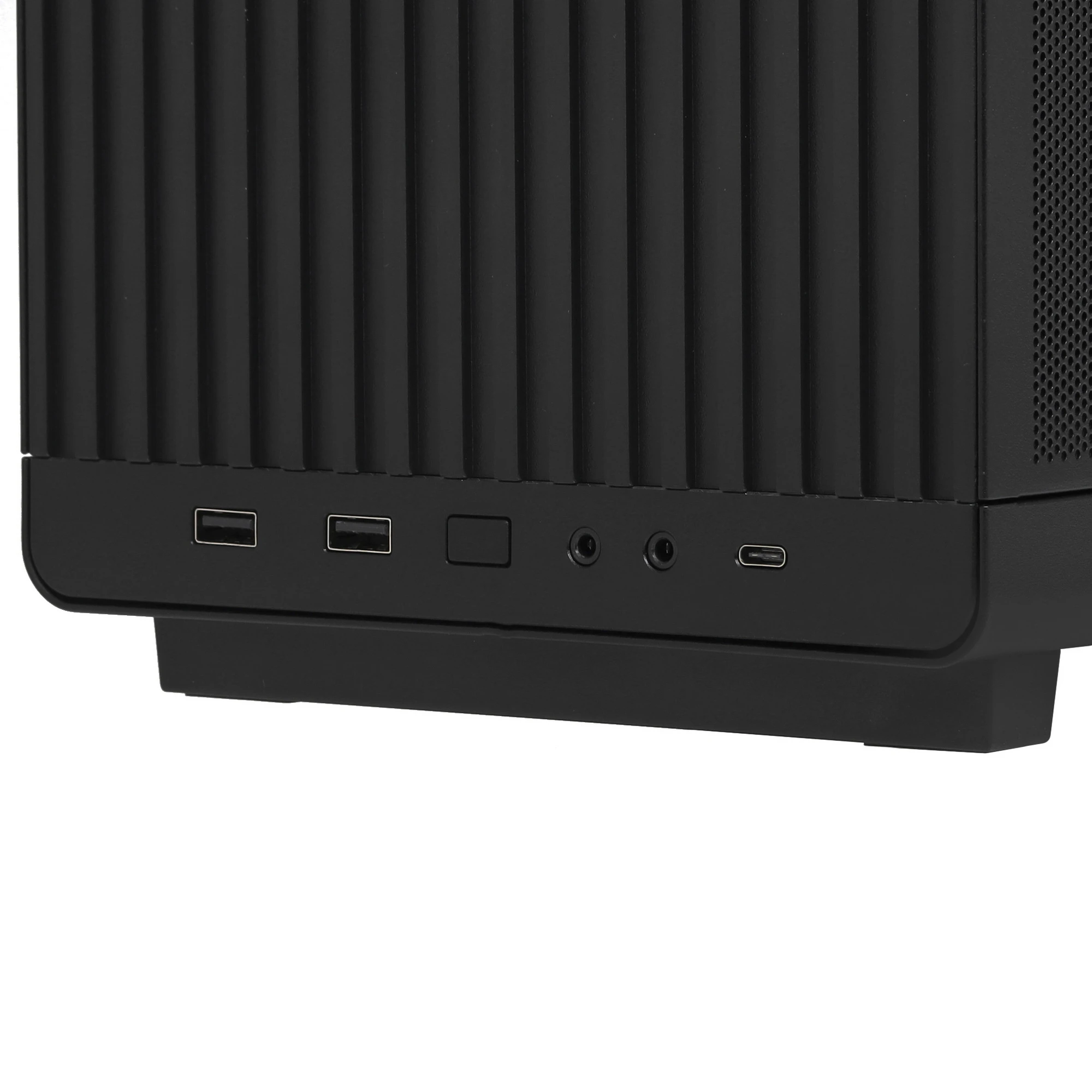 Корпус Lian-Li A3 Black (G99.A3X.R0); mATX; Mini-Tower; без БП; 2xUSB 3.X, 1xUSB 3.X Type-C, 2x jack 3.5 mm Mic/Aud