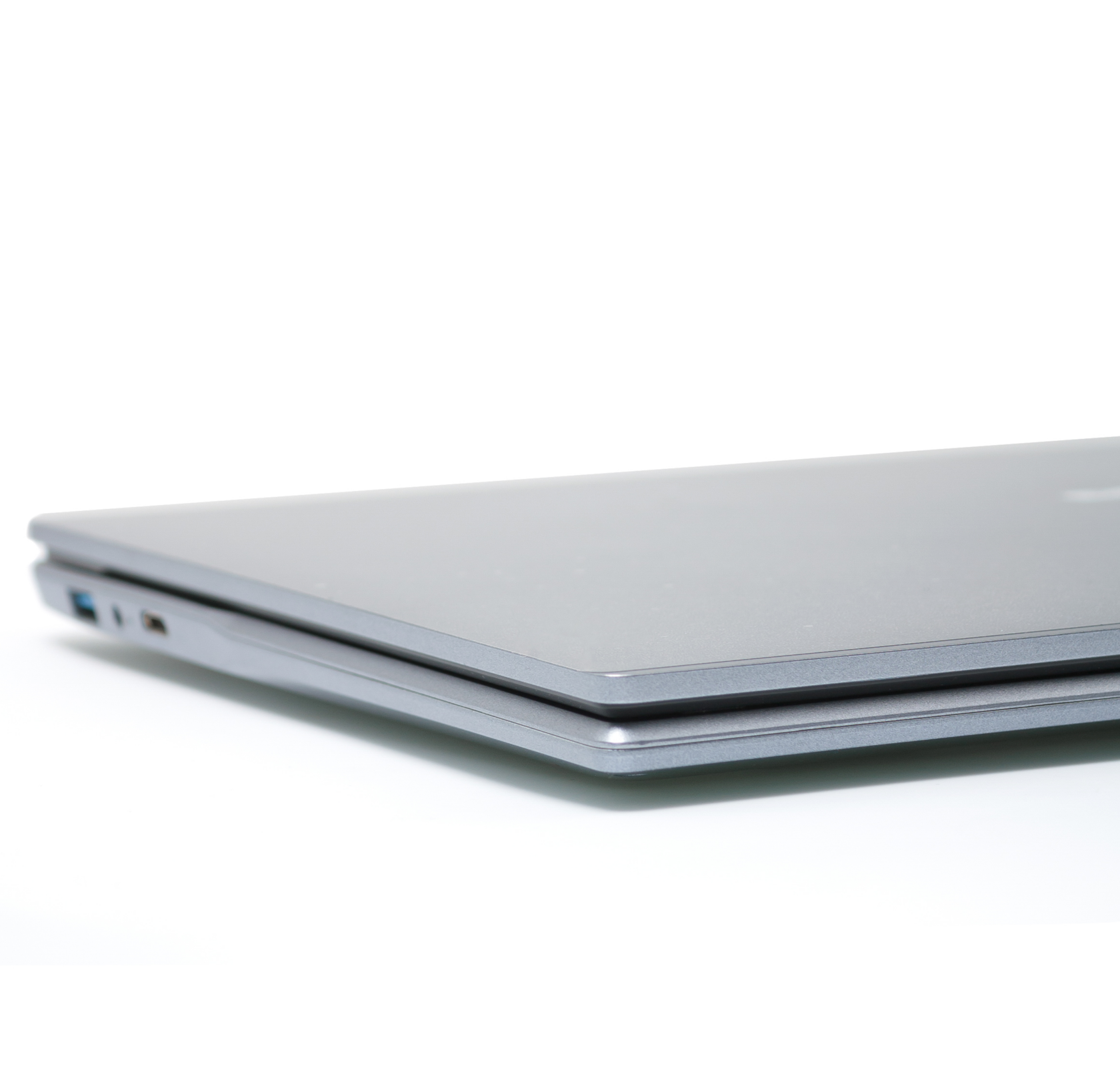 Ноутбук 15.6" ECHIPS Taganay (F101UL); 1920x1080 IPS 60 Гц; Intel Pentium Gold 6500Y; 16 Гб/512 Гб; - Intel UHD Graphics 615; ; Win 11; 5 000 м