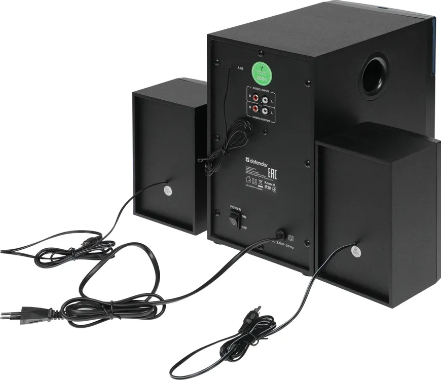 Акустическая система 2.1 Defender Tresor (65092); 50 Вт; 50 Гц  Гц - 20 кГц; дерево; FM тюнер; USB; Bluetooth; беспроводной пульт ДУ; черный