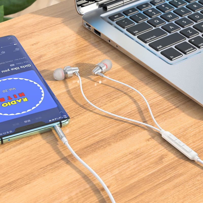 hoco-m90-delight-wire-controlled-earphones-with-microphone-interior-light-silver